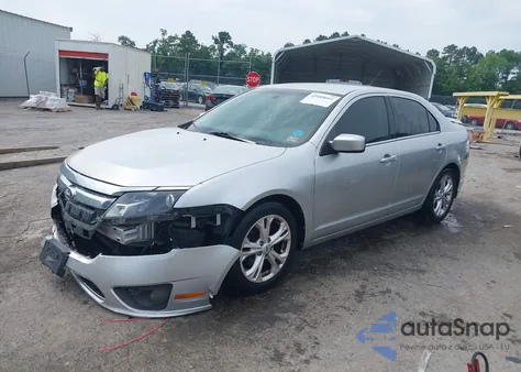 2012 Ford Fusion Se z USA, uszkodzony, nr VIN 3FAHP0HA6CR417306